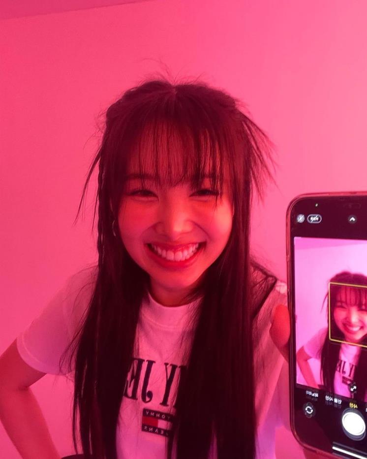 @nayeonyny
