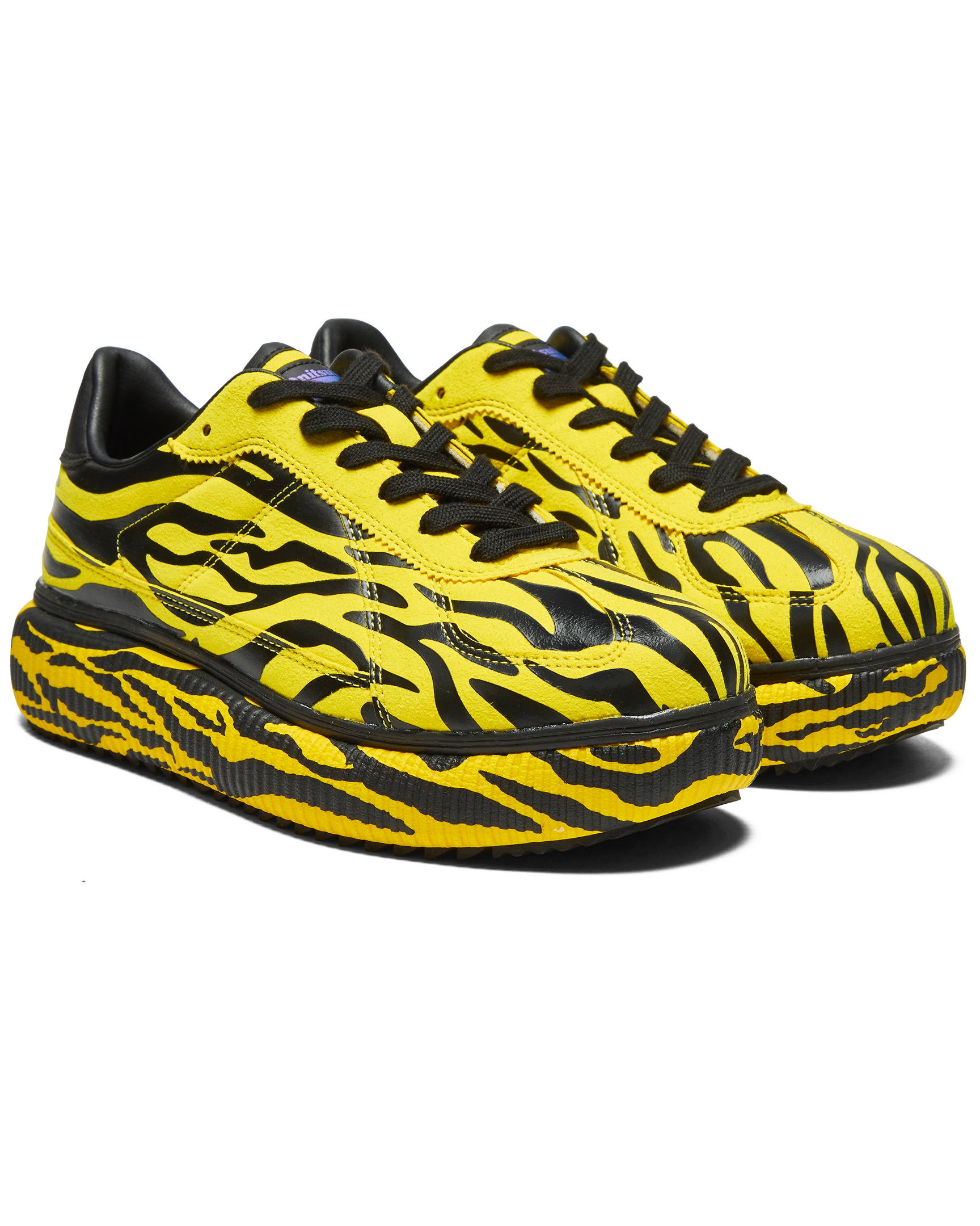 오니츠카타이거 X 우루세이 야츠라 'Delicity' 30만원